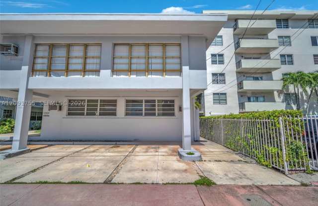 8010 Tatum Waterway Dr Gallery 2