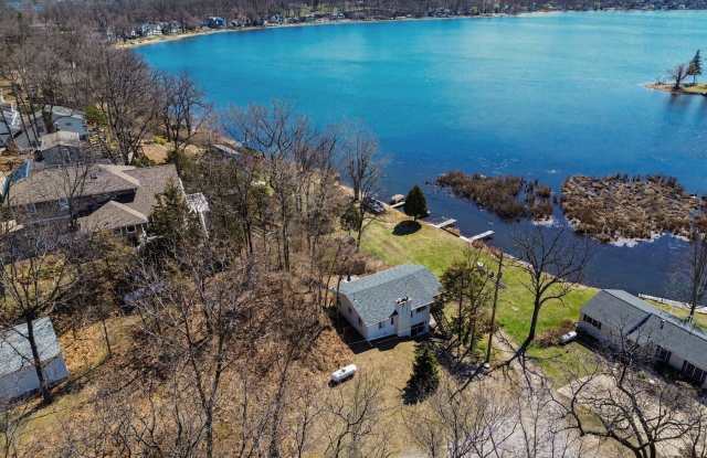 5884 Rays Drive Gallery 3
