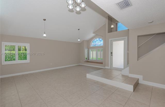 1397 Harbour Side Dr Gallery 3