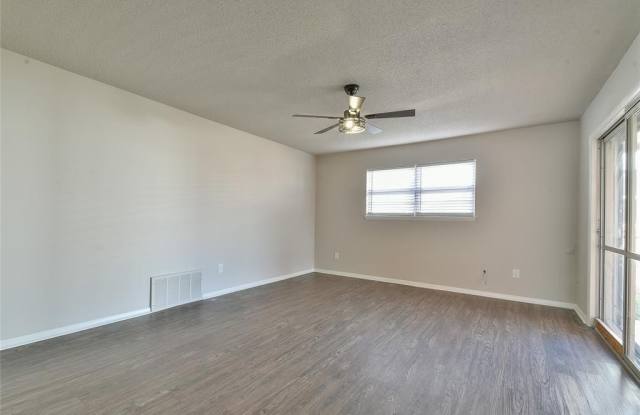 608 SE Moraine Avenue Gallery 4