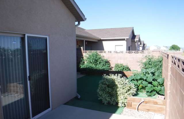 396 W 1500 N Gallery 3