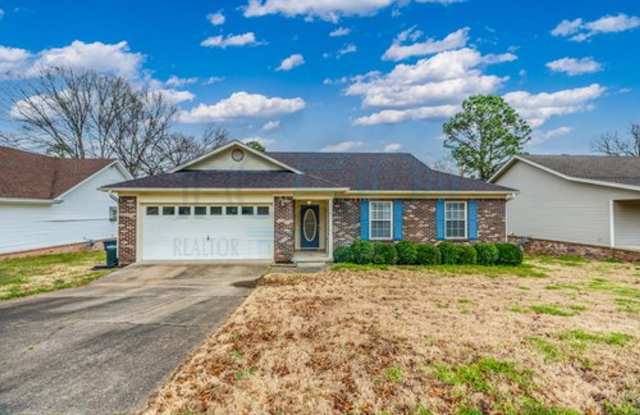 Attn: Pilots! 3BR 2BA Crashpad! photos photos