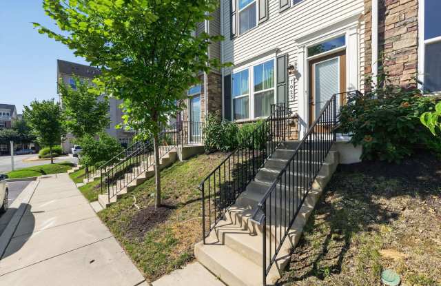 3 Bed 3.5 Bath townhome in Elkridge Crossing Gallery 4