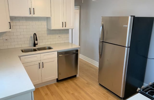 9436 Lincoln Ave - 9436 Lincoln Avenue, Brookfield, IL 60513