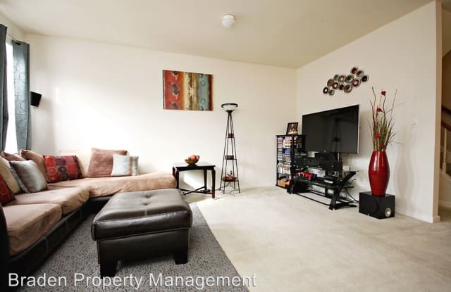 4774 Bluejay Way Gallery 2