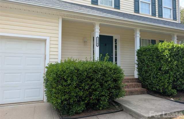 11141 Carver Pond Road Gallery 3