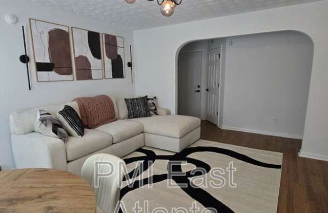 6231 Arbor Links Road photos photos