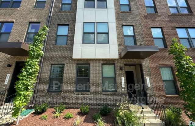 2349 Liberty Loop - 2349 Liberty Loop, McNair, VA 20171
