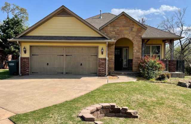 Beautiful 3 bed 2 bath with an office! photos photos