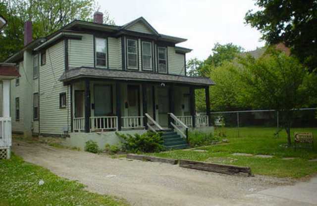 930 South Park Street West photos photos