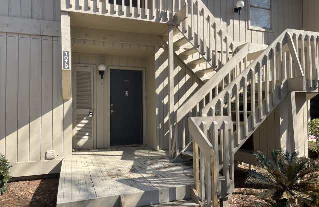 1079 Sea Cliff Dr N - 1079 Sea Cliff Drive North, Daphne, AL 36526