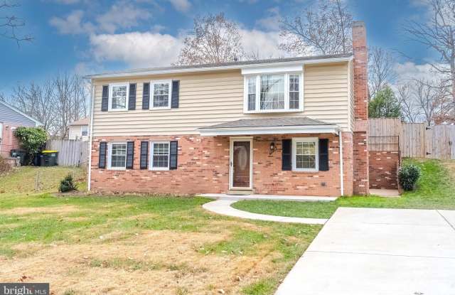 13715 SMALLWOOD Court - 13715 Smallwood Court, Chantilly, VA 20151