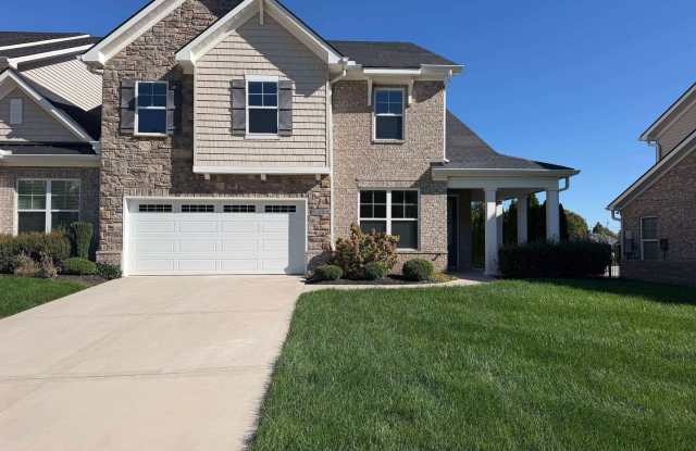 GORGEOUS END UNIT 3 BEDROOM + BONUS TOWNHOUSE IN FARRAGUT!! Gallery 1