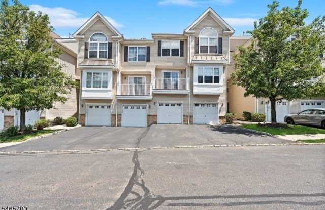 74 Mountainside Dr Gallery 2