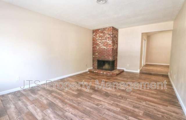 7742 Southcliff Drive Gallery 3