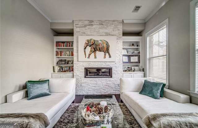 1913 Townsend Court NE unit: 25 - 1913 Townsend Court, North Druid Hills, GA 30329