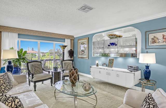 13833 Royal Palm B Court Gallery 3