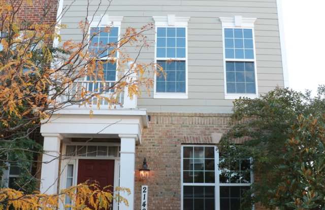 COMING SOON - End Unit Luxury  3Bed + 2 full/2 Half TH! Two Car Garage parking Gallery 1