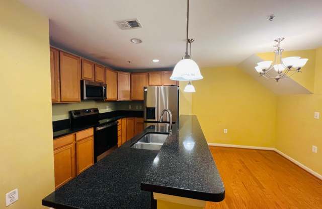14235-A SAINT GERMAIN Drive Gallery 2