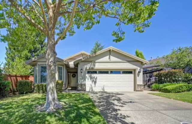 Nice Two Bedroom Two Bathroom Home in Rocklin - Whitney Oaks Ages 55+ Gated Community photos photos