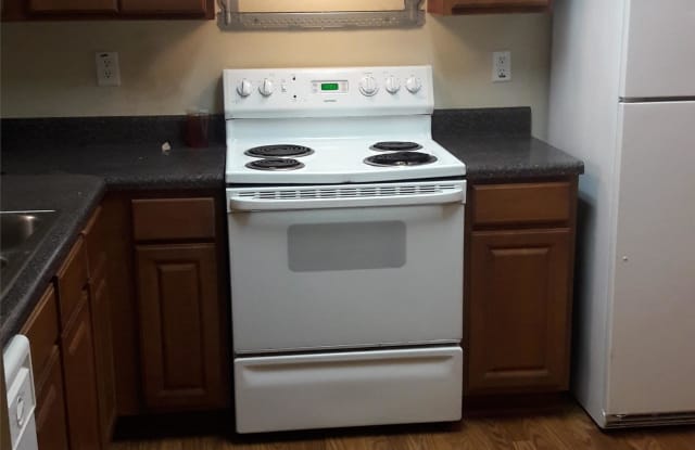 2437 Piering Dr. Gallery 2