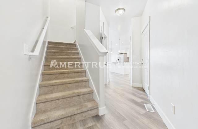 Pet Friendly Brand new Construction photos photos