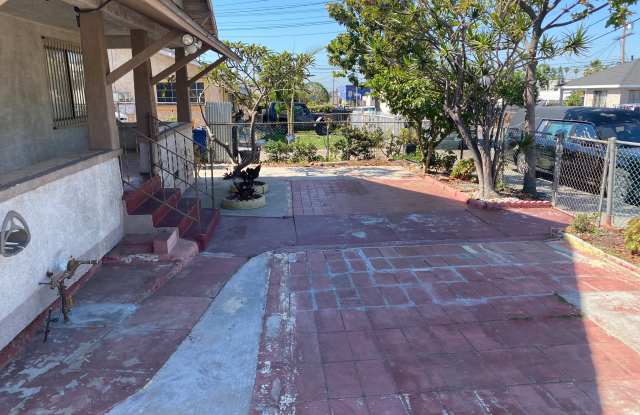 816 South Alma Avenue Gallery 4