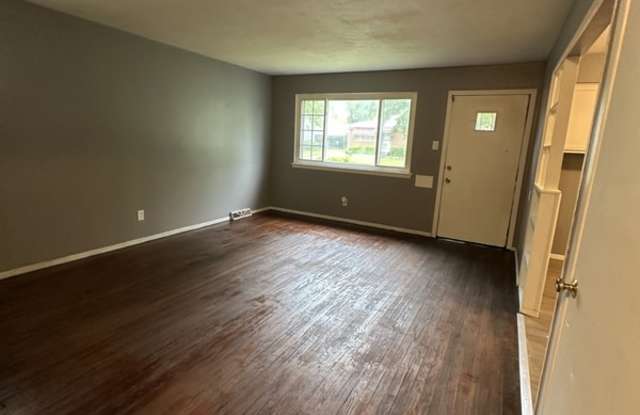 4002 East 150th Street - 1 photos photos