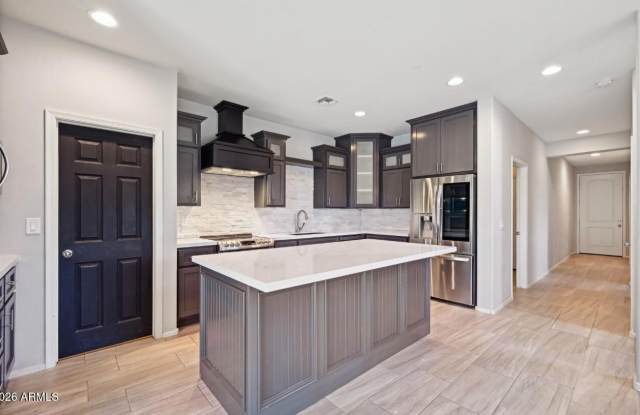 18151 W Carlota Lane Gallery 4