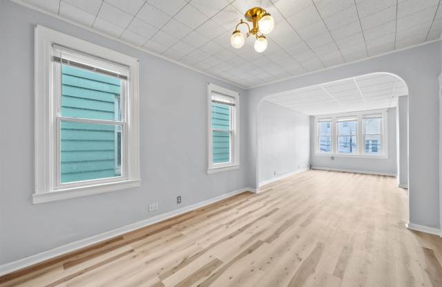 46 CLARKE AVE photos photos