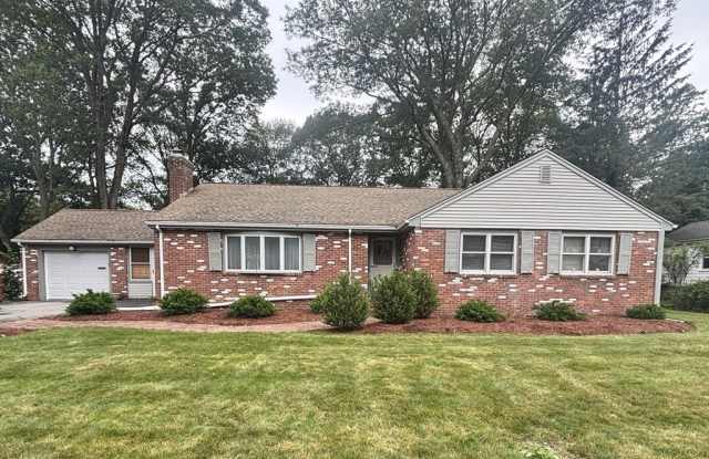88 Sutherland Rd - 88 Sutherland Road, Bristol County, MA 02760