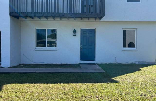 2nd Floor 2 bed 1 Bath Condo-Move‑In Special — Apply Now & Get Your Application Fee Credited at Move‑In! photos photos