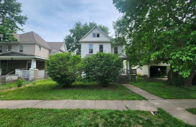 4-Bedroom House photos photos