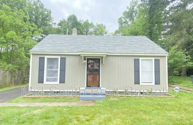 1547 Delano Ave photos photos