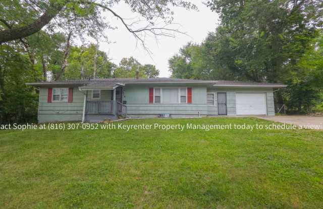 Newly Remodeled 3 bed 1 bath - 8322 Highland Avenue, Kansas City, MO 64131