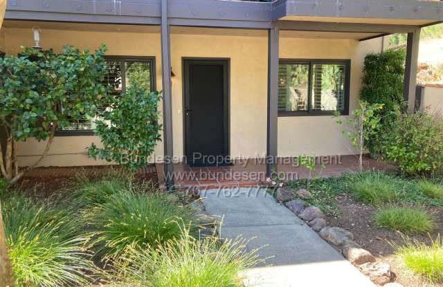 Near Sonoma Square ~ Beautiful Single Story 2bd/2ba ~ 126 Blue Wing Dr. #11, Sonoma $3200 photos photos Near Sonoma Square ~ Beautiful Single Story 2bd/2ba ~ 126 Blue Wing Dr. #11, Sonoma $3200 photos photos