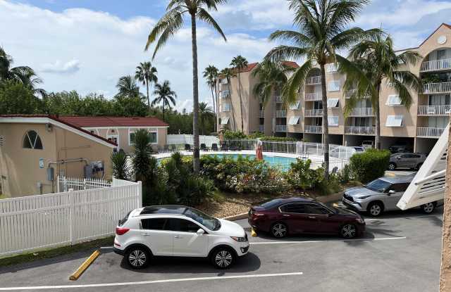 3930 S Roosevelt Boulevard photos photos
