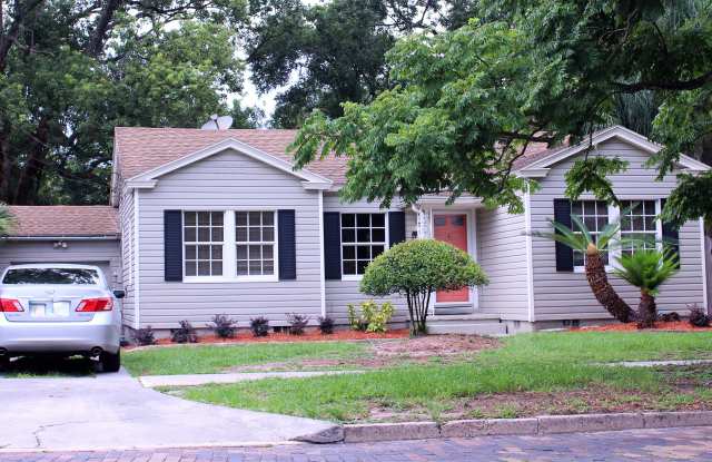1411 East Kaley Street Gallery 1