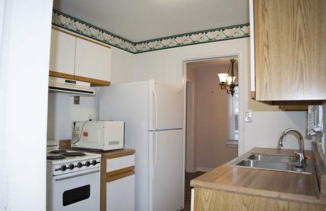 1961 N Dequincy St. Gallery 3