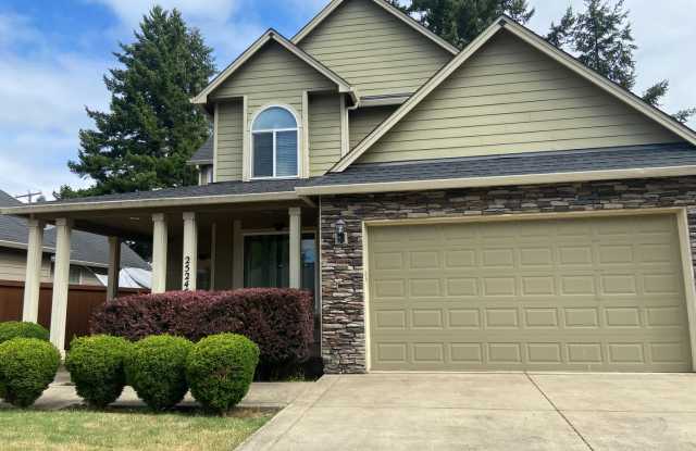 Spacious Veneta Home - 25247 Heavenly Lane, Veneta, OR 97487