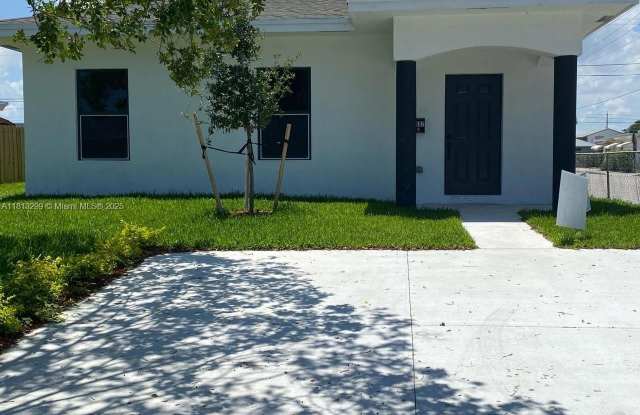 1502 S K Ln photos photos