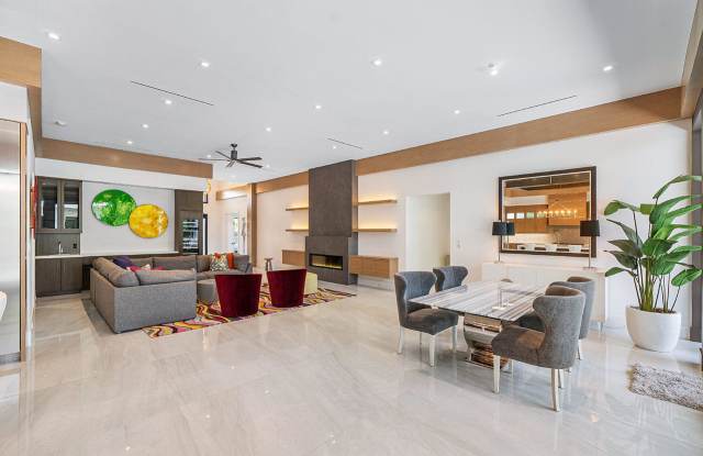 905 E Boca Raton Road Gallery 4