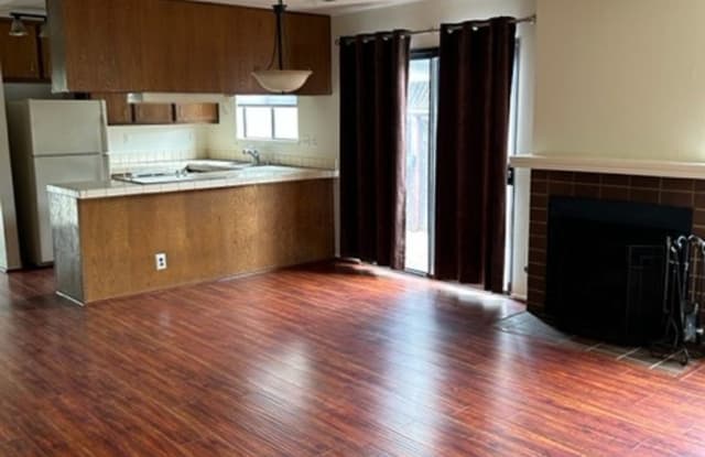 182 Linde Circle - 182 Linde Circle, Marina, CA 93933