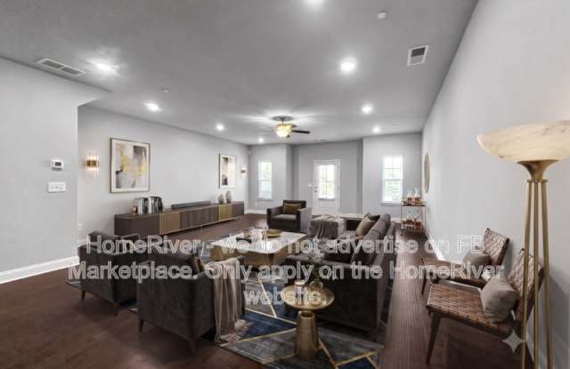 2335 May St photos photos