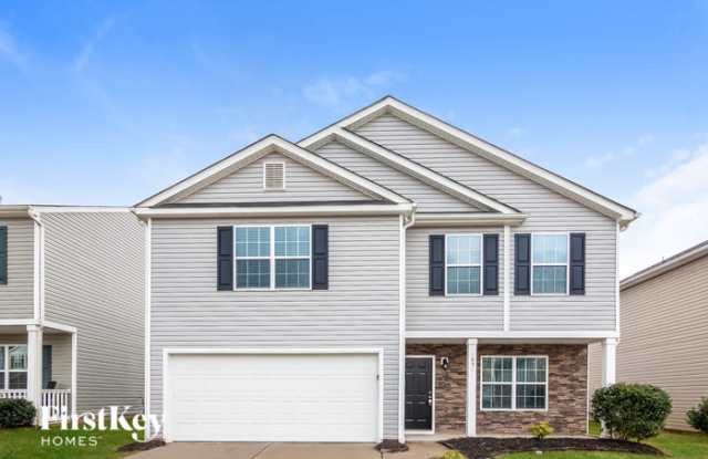 1831 Eastway Drive - 1831 Eastway Drive, Gastonia, NC 28034