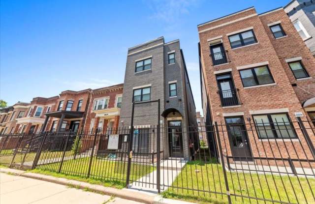 6622 S University Ave photos photos