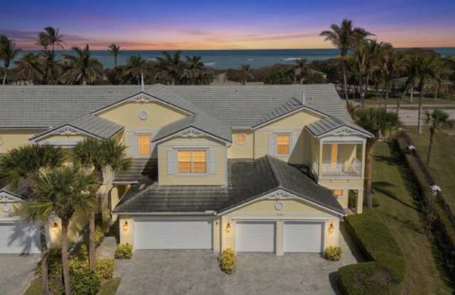 2100 Mariner Bay Boulevard photos photos