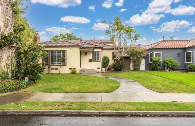 Beautiful 3 bed 2 Bath + Bonus Room home + Yard in Old Torrance! photos photos