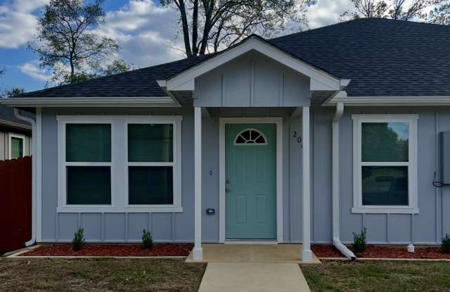 2009 E Devine St photos photos 2009 E Devine St photos photos