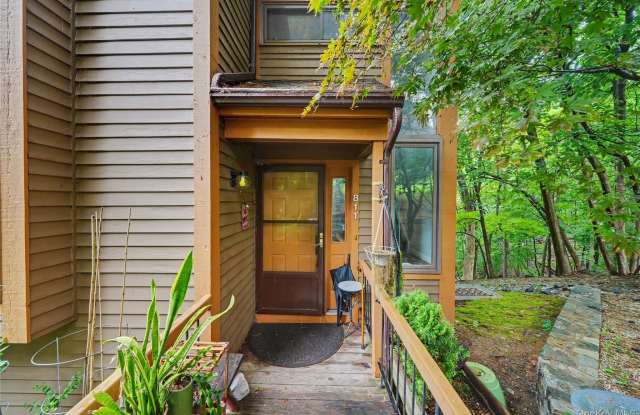 811 Eagle Bay Drive Gallery 4